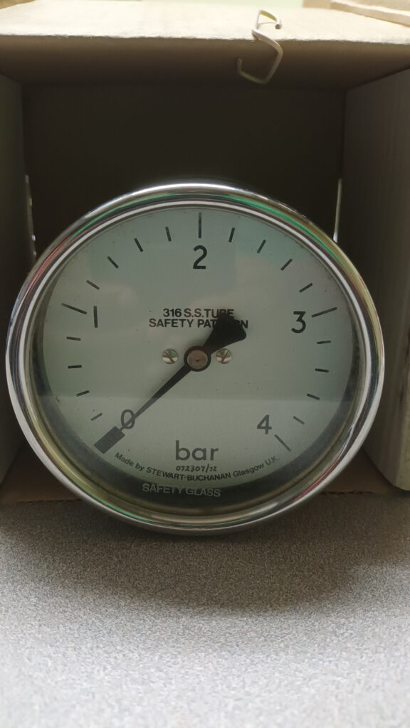 0 3 bar pressure gauge