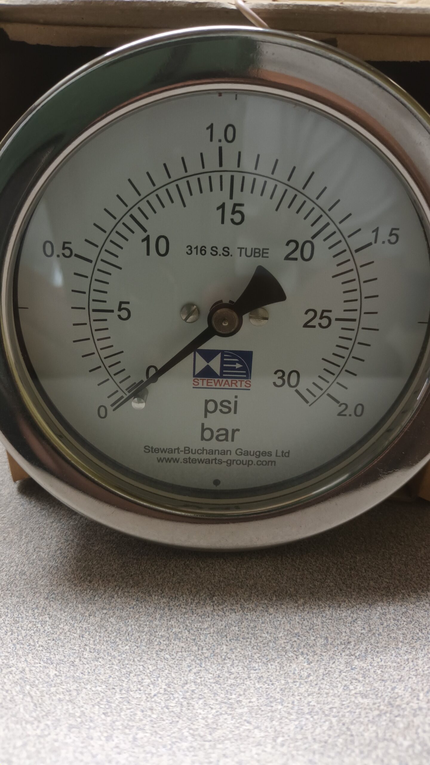 pressure-gauge-0-30-psi-0-2-bar-tosl-engineering-limited